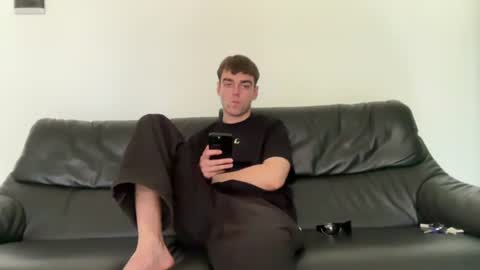 Snapshot of vamprocky chatting on June 18, 2026, 10:09 am vamprocky online show from June 18, 2026, 10:09 am