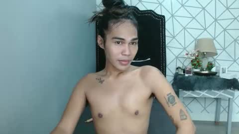 vampy_ebony_laxine online show from May 16, 2026, 8:00 am