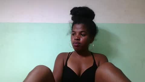 Snapshot of vanafiry chatting on January 16, 2025, 5:33 pm vanafiry online show from January 16, 2025, 5:33 pm