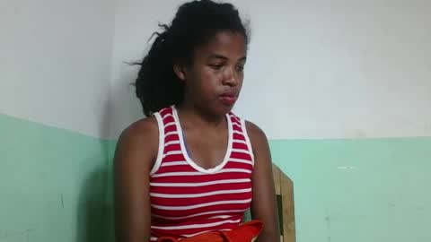 Snapshot of vanafiry chatting on February 8, 2025, 10:07 am vanafiry online show from February 8, 2025, 10:07 am