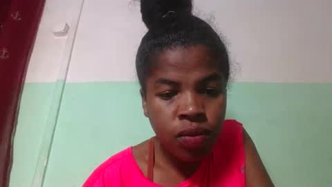 Snapshot of vanafiry chatting on February 13, 2025, 5:05 am vanafiry online show from February 13, 2025, 5:05 am