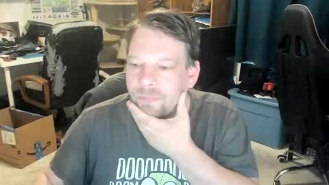 Snapshot of vandonh chatting on November 11, 2025, 11:16 pm vandonh online show from November 11, 2025, 11:16 pm