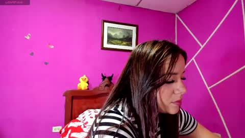 Yoselin  Follow me on my ig yoselinelenab online show from June 3, 2026, 12:46 am