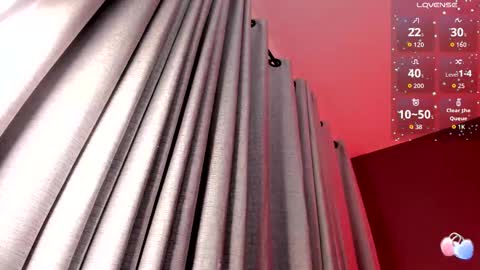 Snapshot of vanelope_evans_ chatting on February 6, 2026, 1:32 am vanelope_evans_ online show from February 6, 2026, 1:32 am