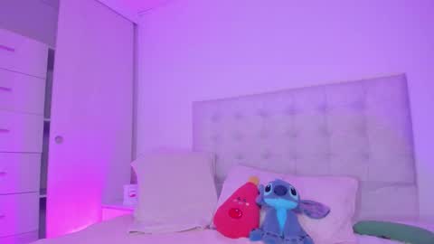 Vane  online show from March 4, 2026, 7:53 pm