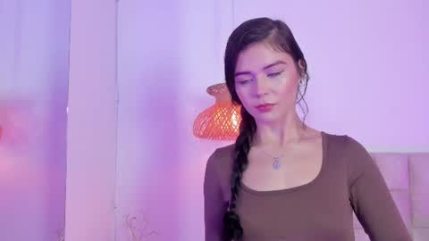 Snapshot of vanessa_cruz_18 chatting on June 10, 2026, 3:55 pm Vane online show from June 10, 2026, 3:55 pm