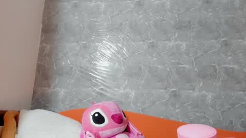 Snapshot of vanessaadol chatting on February 4, 2025, 11:16 am vanessaadol online show from February 4, 2025, 11:16 am