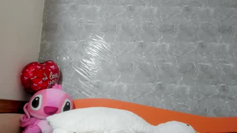 Snapshot of vanessaadol chatting on March 1, 2025, 8:13 am vanessaadol online show from March 1, 2025, 8:13 am