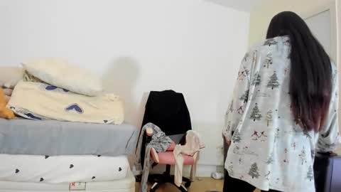 Snapshot of vanessaadol chatting on February 9, 2026, 9:57 am vanessaadol online show from February 9, 2026, 9:57 am