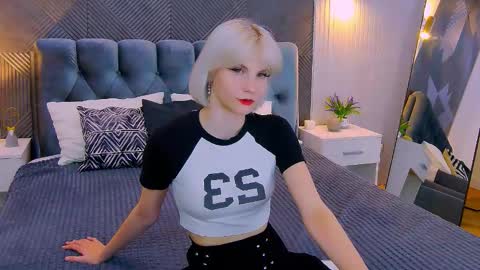 Vanessa online show from February 9, 2026, 2:54 pm