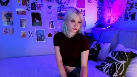 Snapshot of vanessaaustin chatting on July 6, 2026, 3:03 pm Vanessa online show from July 6, 2026, 3:03 pm
