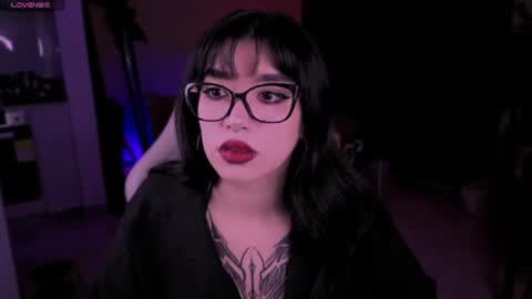 Vanessa  online show from July 3, 2026, 1:23 am