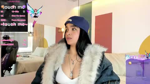 Snapshot of vanessadoofenshmirtz chatting on April 18, 2026, 7:58 pm Mrs Doofenshmirtz online show from April 18, 2026, 7:58 pm