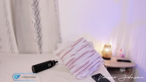 Snapshot of vanessajohnsonn chatting on January 23, 2025, 12:35 am vanessajohnsonn online show from January 23, 2025, 12:35 am