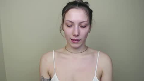 Snapshot of vanessakim_ chatting on February 6, 2026, 6:55 pm Vanessa online show from February 6, 2026, 6:55 pm