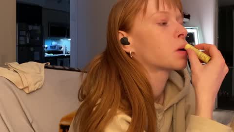 Vanessa  online show from January 1, 2025, 1:59 pm