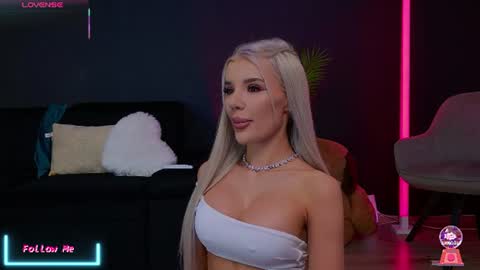 Vanessa online show from July 12, 2026, 11:56 am