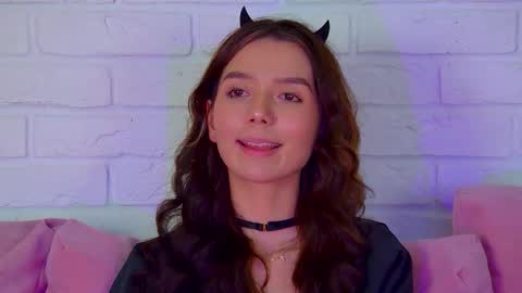 VanessaVienne online show from March 30, 2026, 4:08 pm