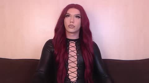 Snapshot of vanessaviperr chatting on October 21, 2025, 8:42 pm Vanessa online show from October 21, 2025, 8:42 pm