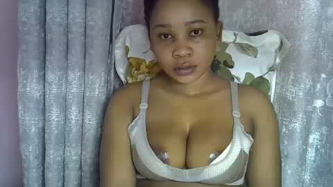 vanillavenus online show from August 1, 2026, 11:42 am