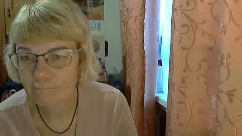 Snapshot of vanillaxcreamy chatting on December 14, 2024, 1:38 pm Vanillaxcreamy online show from December 14, 2024, 1:38 pm