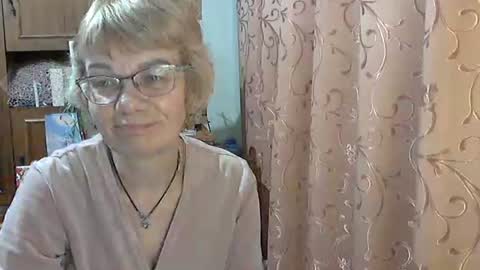 Snapshot of vanillaxcreamy chatting on February 16, 2025, 5:59 pm Vanillaxcreamy online show from February 16, 2025, 5:59 pm