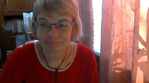 Snapshot of vanillaxcreamy chatting on February 18, 2025, 11:44 am Vanillaxcreamy online show from February 18, 2025, 11:44 am