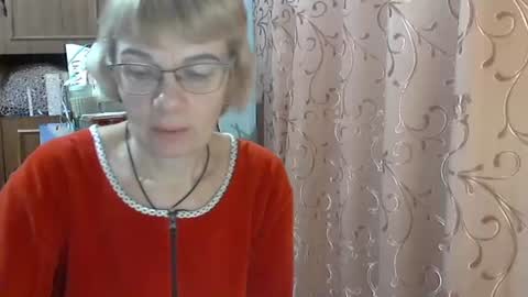 Snapshot of vanillaxcreamy chatting on February 18, 2025, 3:43 pm Vanillaxcreamy online show from February 18, 2025, 3:43 pm