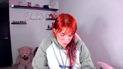 Vanesa online show from April 20, 2026, 10:55 pm