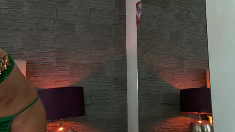 Vanessa online show from January 13, 2026, 8:58 pm