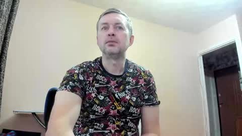 vano_822 online show from November 2, 2025, 11:45 am