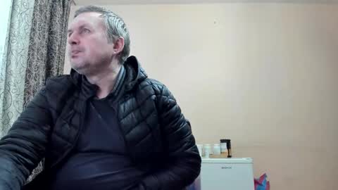 vano_822 online show from February 21, 2026, 9:49 pm