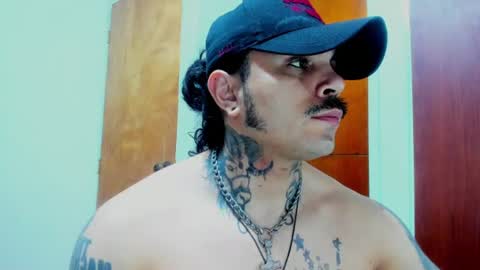 Snapshot of vanvelckan_ chatting on June 24, 2026, 5:06 am vanvelckan_ online show from June 24, 2026, 5:06 am
