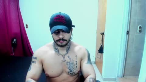 Snapshot of vanvelckan_ chatting on July 24, 2026, 5:27 am vanvelckan_ online show from July 24, 2026, 5:27 am
