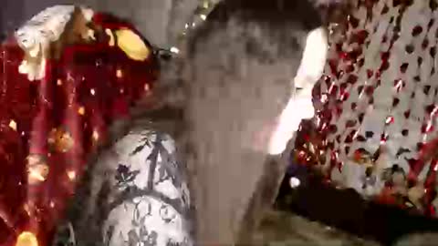 Var Kiss online show from April 7, 2026, 4:18 pm