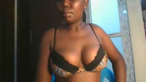 Snapshot of varlkay chatting on December 20, 2025, 8:05 pm VarlKay online show from December 20, 2025, 8:05 pm