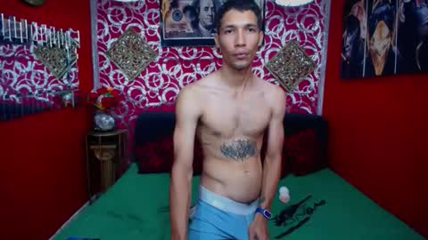 Snapshot of varonaesteban7 chatting on February 19, 2026, 2:35 pm Esteban online show from February 19, 2026, 2:35 pm