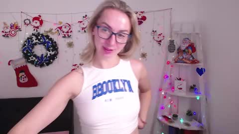 Snapshot of vasilisasii chatting on December 28, 2024, 10:03 am Vasilisa online show from December 28, 2024, 10:03 am