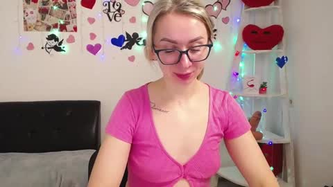 Snapshot of vasilisasii chatting on February 17, 2025, 6:31 am Vasilisa online show from February 17, 2025, 6:31 am