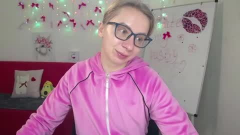 Vasilisa online show from May 4, 2026, 5:14 am