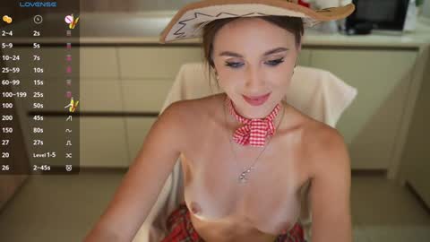 Snapshot of vasillisa chatting on December 15, 2024, 5:42 pm Vasilisa online show from December 15, 2024, 5:42 pm