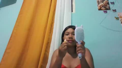 Vayannah online show from March 17, 2026, 2:16 am