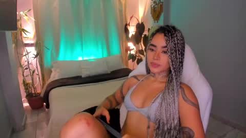 Vayolett Bass online show from June 5, 2026, 7:14 am