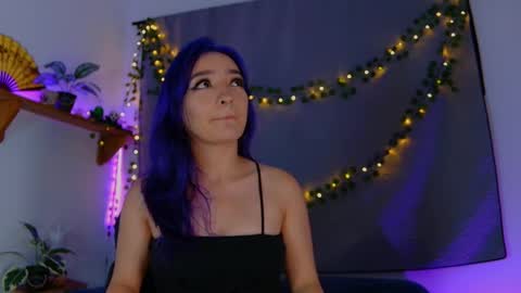 Vayolett online show from October 27, 2025, 12:58 am