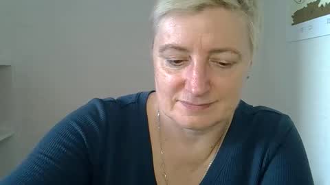 vea_motty online show from March 4, 2026, 8:09 am