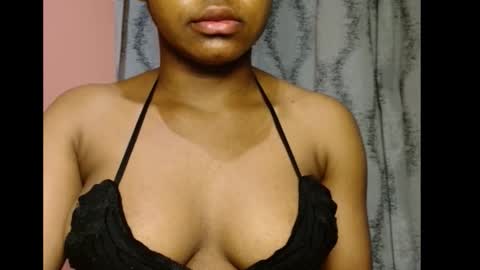 vee62 online show from March 22, 2026, 12:14 am