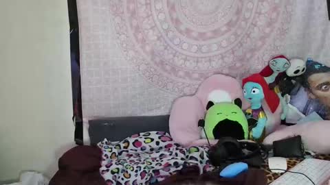 Veronica Lehane online show from December 26, 2024, 10:26 am