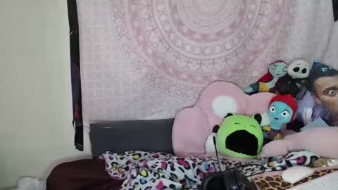 Veronica Lehane online show from December 28, 2024, 8:58 am