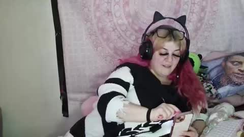 Veronica Lehane online show from February 6, 2025, 2:44 am