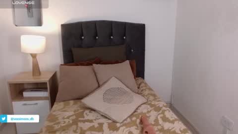 Snapshot of veesimons_dh chatting on February 7, 2025, 11:13 pm Vee Simons online show from February 7, 2025, 11:13 pm